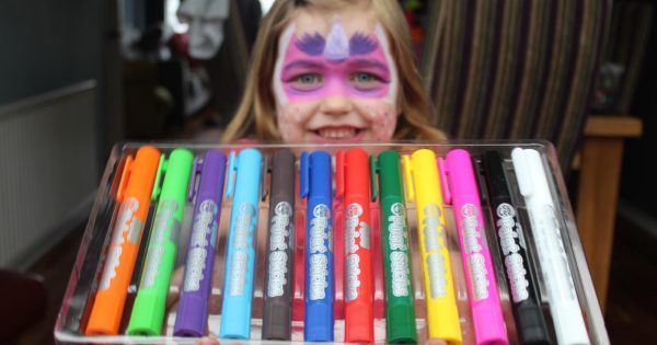 Easy face painting ideas with Little Brian Face Paint Sticks! - UK